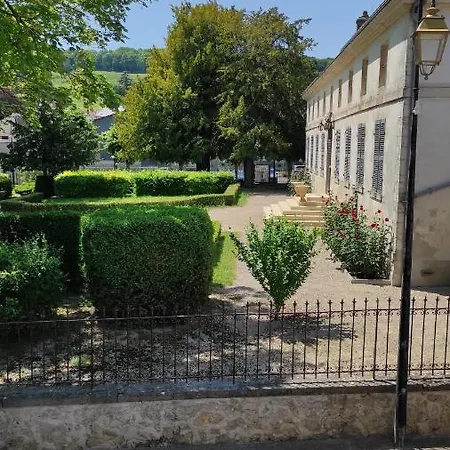 Bulles D'evasion Semesterbostad Avize